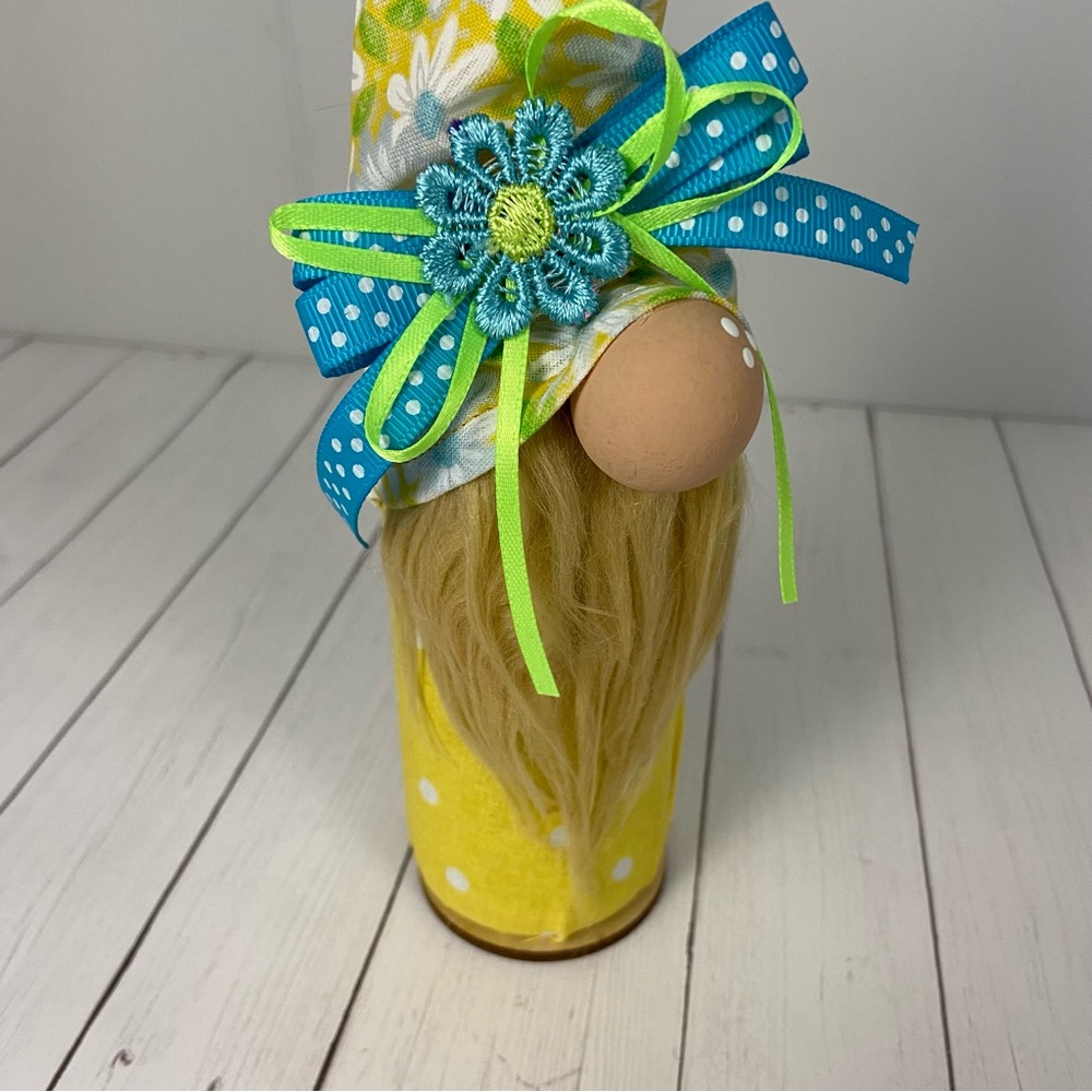 Handmade Gnome Daisy Yellow Polka Dot Fabric Multicolor Bow Tiered Tray Spring - Picture 4 of 11